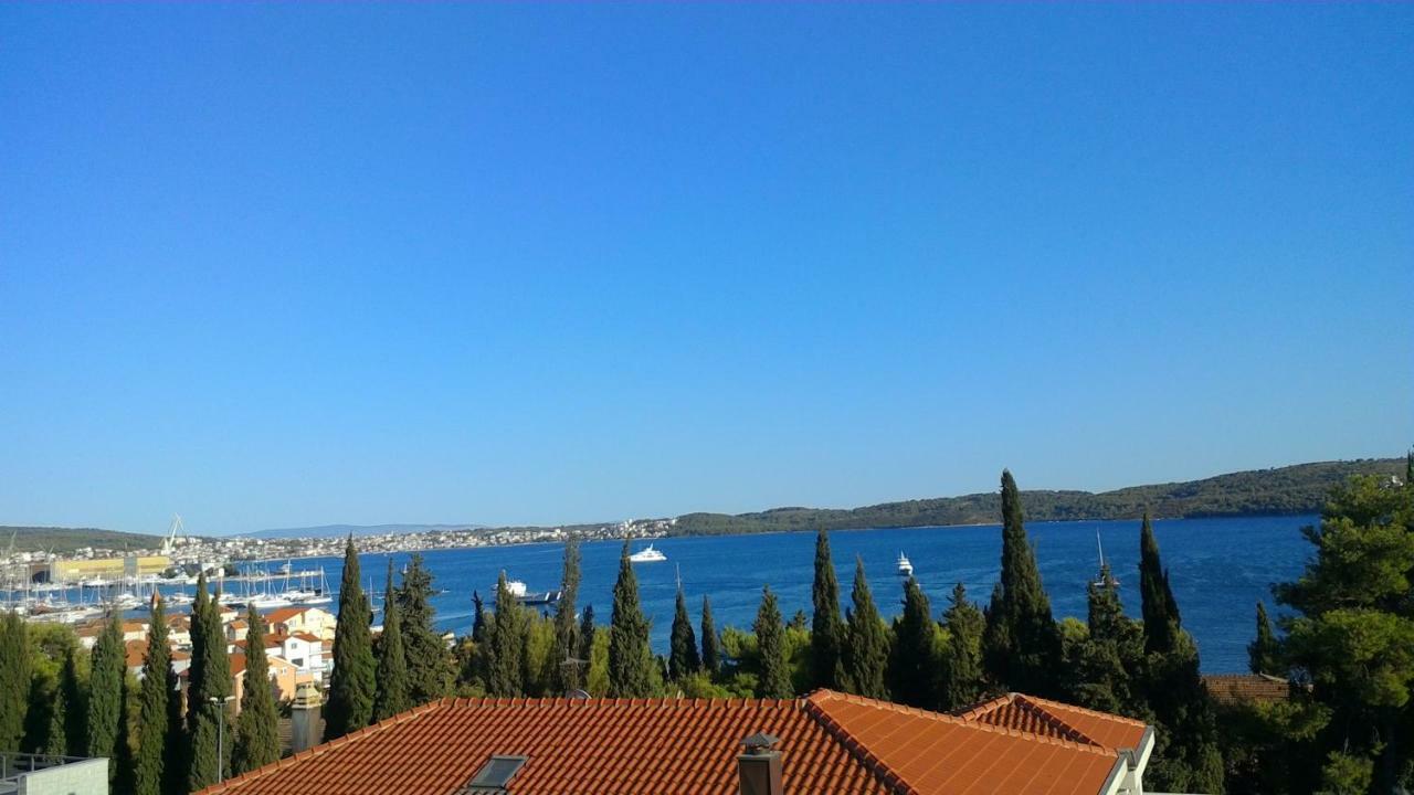 Lambrisa Leilighet Trogir Eksteriør bilde
